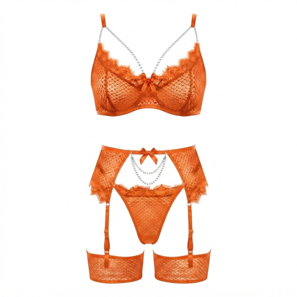 Elara Lace Underwire Bra and Thong Set