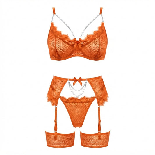 Elara Lace Underwire Bra and Thong Set